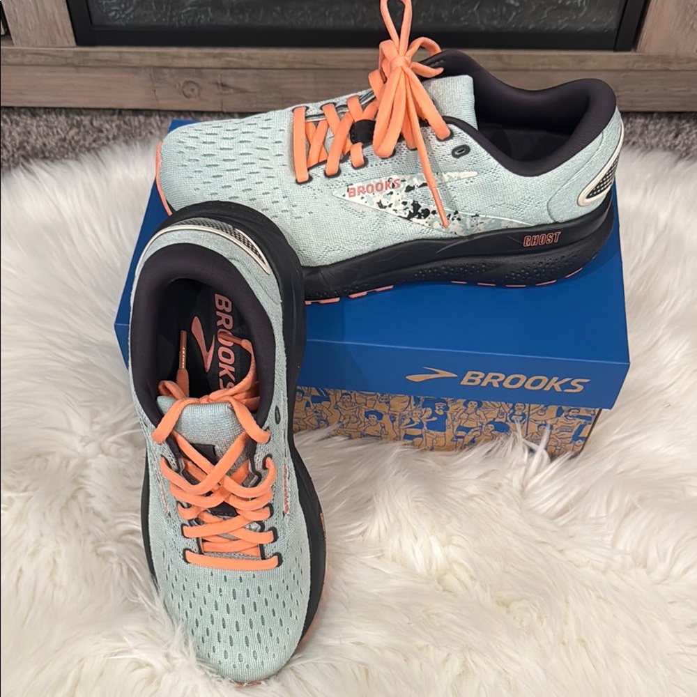 Brooks Women’s Ghost 16 -  Supportive Cushioning